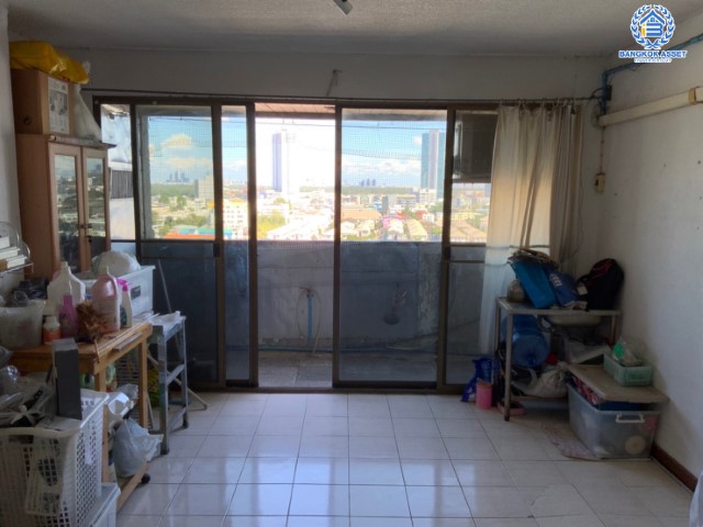 คอนโดมิเนียมมือสองย่านกรุงเทพฯ โครงการพี.เอส.ที คอนโดวิลล์1 รัชดาภิเษก เนื้อที่ 35.7 ตร.ม. ฟังก์ชัน 1 ห้องนอน 1 ห้องน้ำ 1 ที่จอดรถ บนทำเลใจกลางเมือง เพียง 10 นาทีก็ถึงรถไฟฟ้าสายสีเขียว "สถานีช่องนนทรี" ใกล้ทางด่วน "สาธุประดิษฐ์"